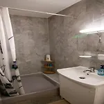 Appartement Stylish With Pool 500 Meters To The