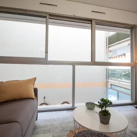Stylish With Pool 500 Meters To The Apartamento *