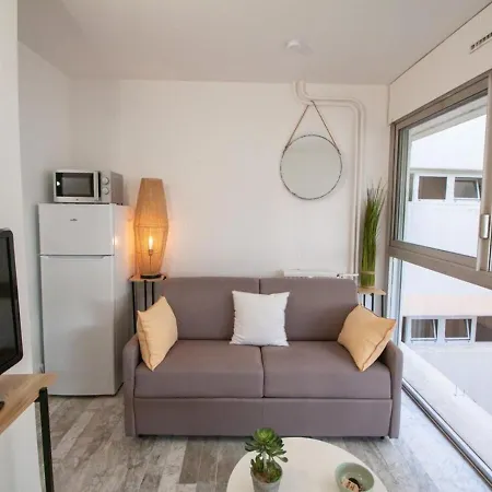 Apartamento Stylish With Pool 500 Meters To The